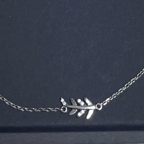 Sterling silver bracelet with leaf.
Stamped - Picture 5 of 5
